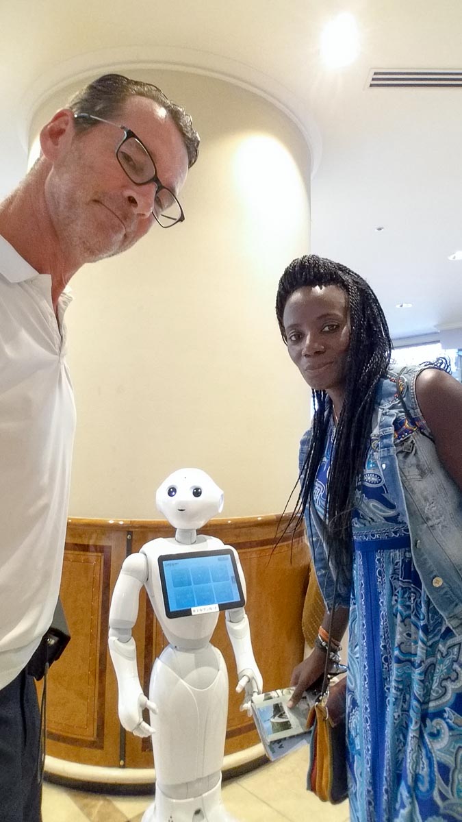 Welcomed by a robot we unfortunately couldn't understand